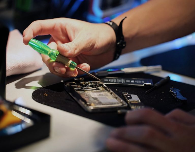 Cell Phone Repairs Here Are The Benefits Mirfieldin Pictures